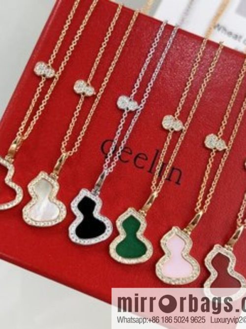 Qeelin, full diamond gourd necklace