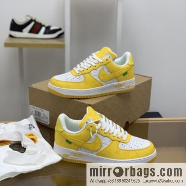 LV Louis Vuitton, classic Monogram and Damier element patchwork A JL sneakers