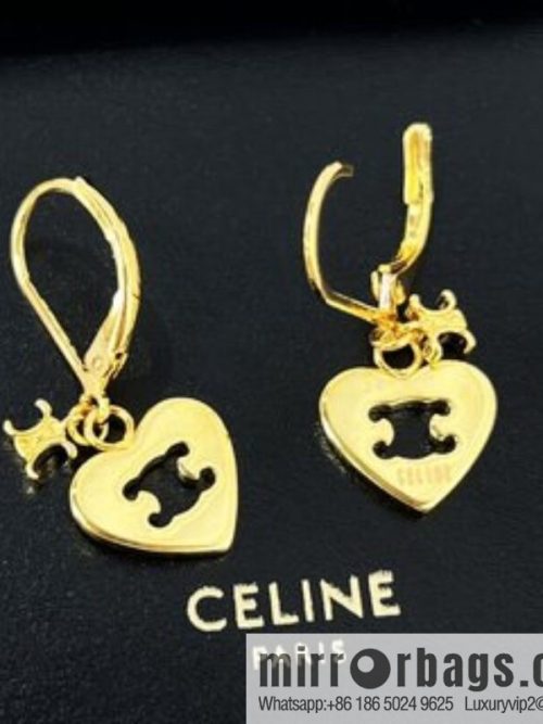 New Celine peach heart love stud earrings