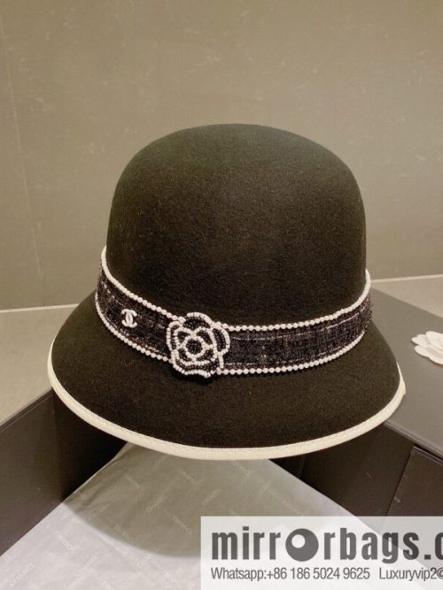 Chanel 2022 autumn and winter new wool top hat