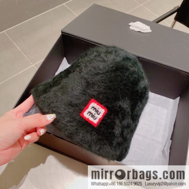 Miumiu 2022 autumn and winter new rabbit down bucket hat