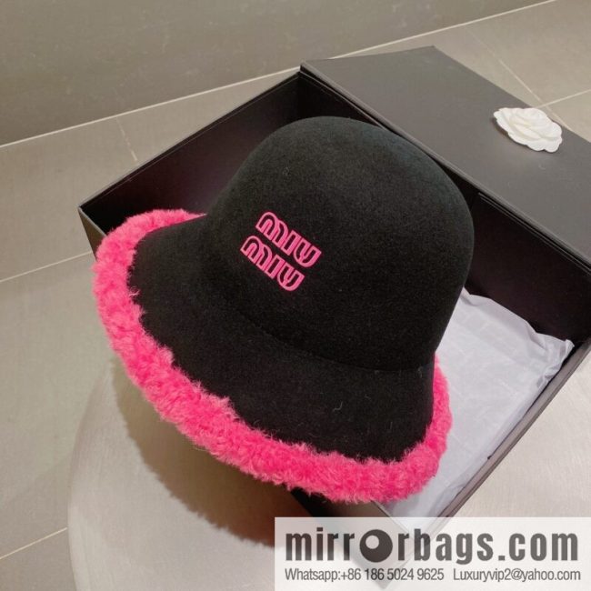 Miao Miao miumiu 2022 autumn and winter new wool top hat