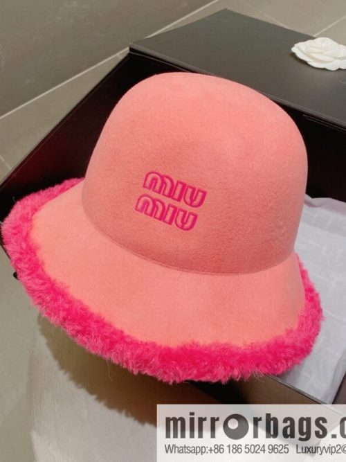 Miao Miao miumiu 2022 autumn and winter new wool top hat