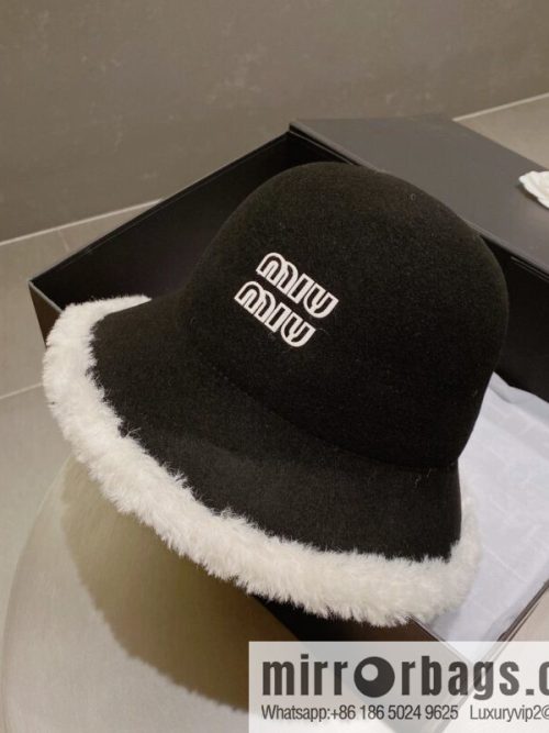 Miao Miao miumiu 2022 autumn and winter new wool top hat