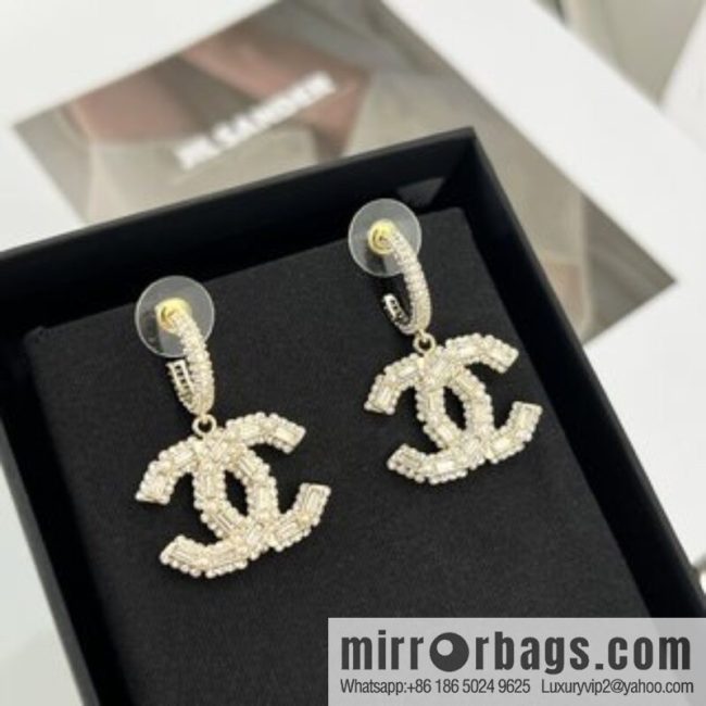 New ☑️ CHANEL Chanel c2 double c full diamond stud earrings