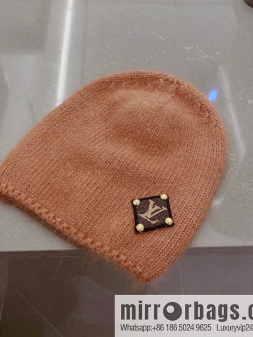 LV Louis Vuitton 2022 autumn and winter new wool knitted wool hat