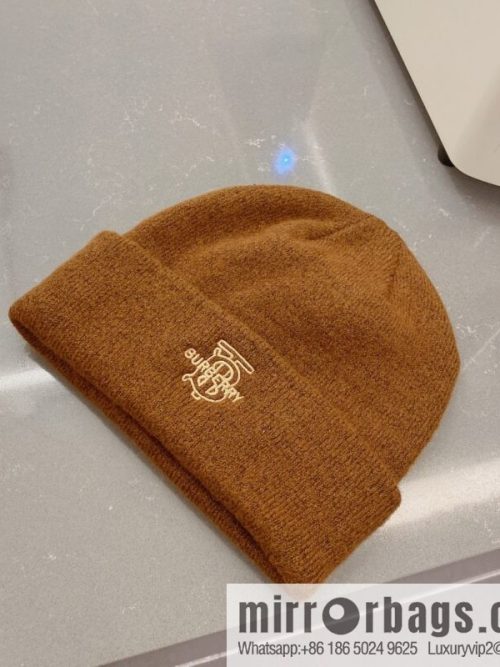 Burberry 2022 autumn and winter new wool knitted hat