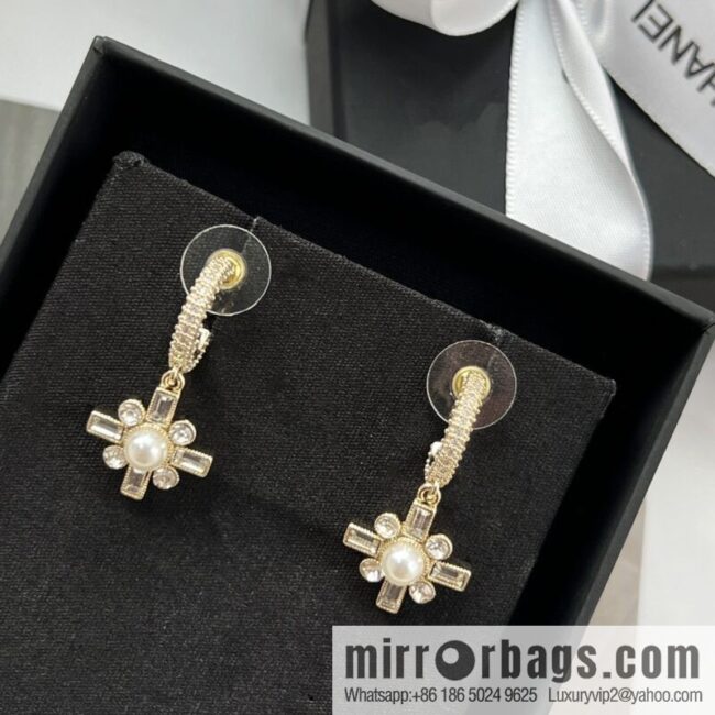 i1666879491_2482_4-800x800jwtmgx3kkxx206181_20250709072128.jpg New ☑️ Chanel c3 double c cross stud earrings