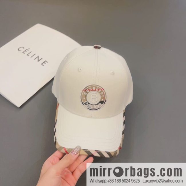 Burberry\'s new unisex baseball cap - Image 3