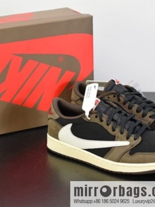 Air Jordan 1 AJ1 Low x Travis Scott Low Barb CQ4277-001