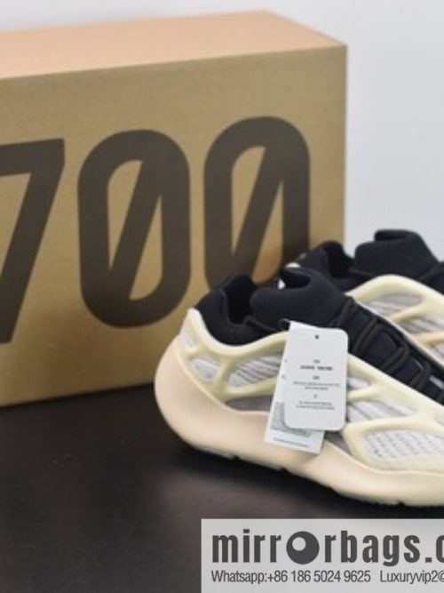 D05X6 pure original version Adidas Adidas Yeezy 700 V3 \"Azael\" low-top Vintage casual sports wear jogging shoes \"skeleton luminous\" item number: FW4980