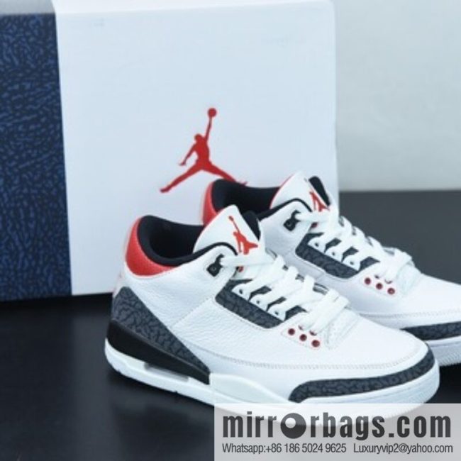 Air Jordan 3 SE DNM \"Fire Red\" AJ3 Joe 3 flame red, denim color matching sneakers middle help basketball shoes