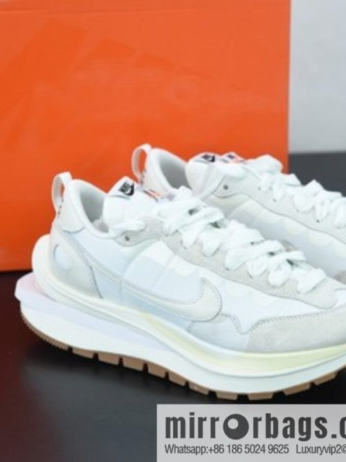 Sacai X NK regasus vaporrly SP waffle third generation 3.0 catwalk sports running shoes, item number: DD1875-100