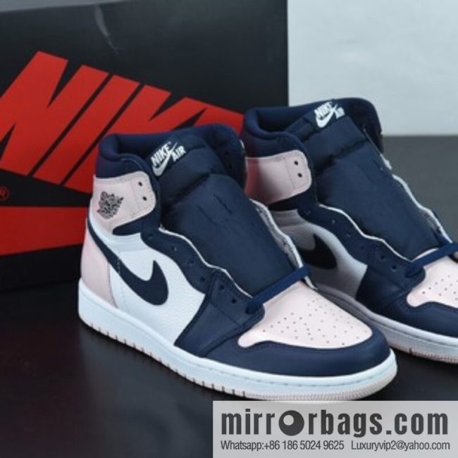 L00H6 Air Jordan 1 Retro \"Atmosphere\" AJ1 high top, black pink toe patent leather Item number: DD9335-641