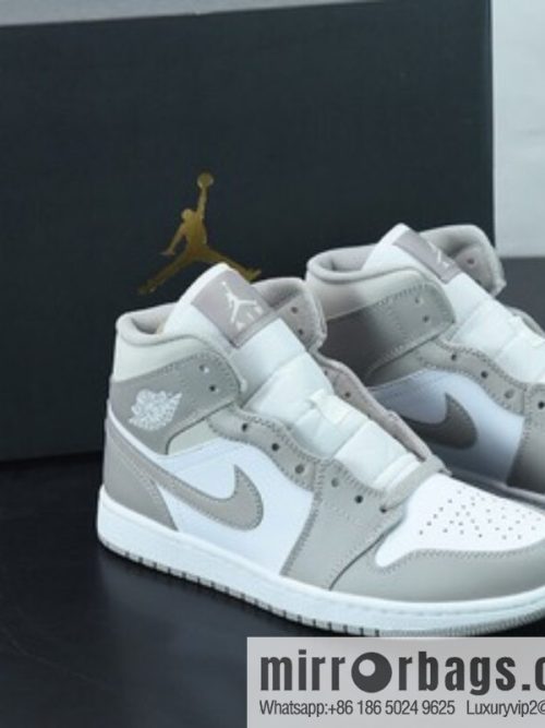 Air Jordan 1 Mid \"Linen\" rag, cream AJ1 middle help, white gray basketball shoes, item number: 554724 082