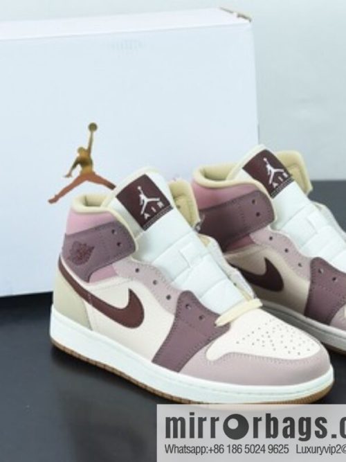 Air Jordan AJ1 Mid Gang, Red Bean Milk Tea Mid Gang Cultural Basketball Shoes, Item Number: DO7440-821