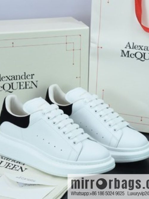 Alexander McQueen/Alexander McQueen, black leather tail muffin shoes, thick sole heightening white shoes 0Y3H6