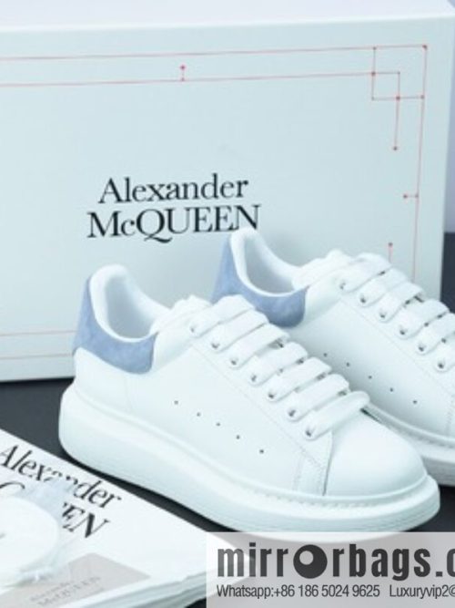Alexander McQueen/Alexander McQueen, haze blue tail muffin shoes, thick sole heightening white shoes 0Y7H4