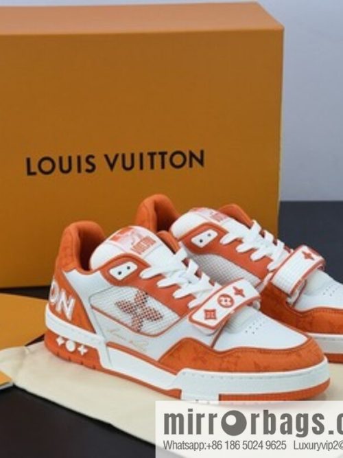 LV/Louis Vuitton 2022S limited, official latest color scheme Men\'s Trainer sneakers