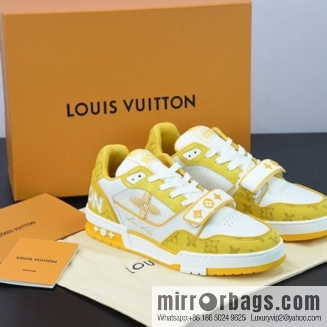 LV/Louis Vuitton 2022S limited, official latest color scheme Men\'s Trainer sneakers