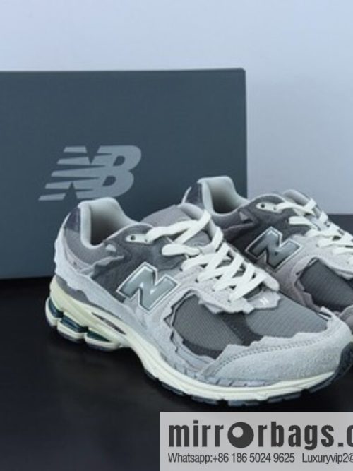 New Balance \"Refined Future\" Cloud Rain Ash Vintage Casual Running Shoes, Item Number M2002RDA