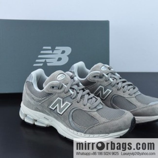 NB New Balance ML2002 series Vintage Daddy style casual sports jogging shoes L07J4