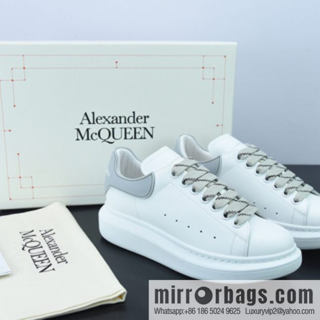 Alexander McQueen/Alexander McQueen, muffin shoes platform heightening white shoes D05G6
