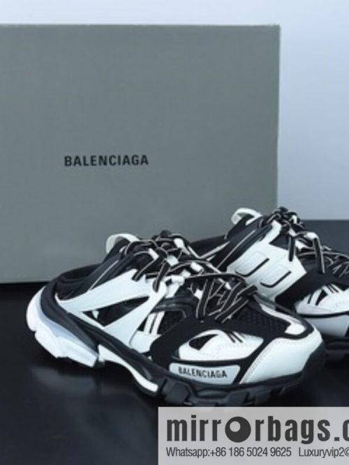 Balenciaga Balenciaga 3.0 half-tow dad shoes 653813WNB10102