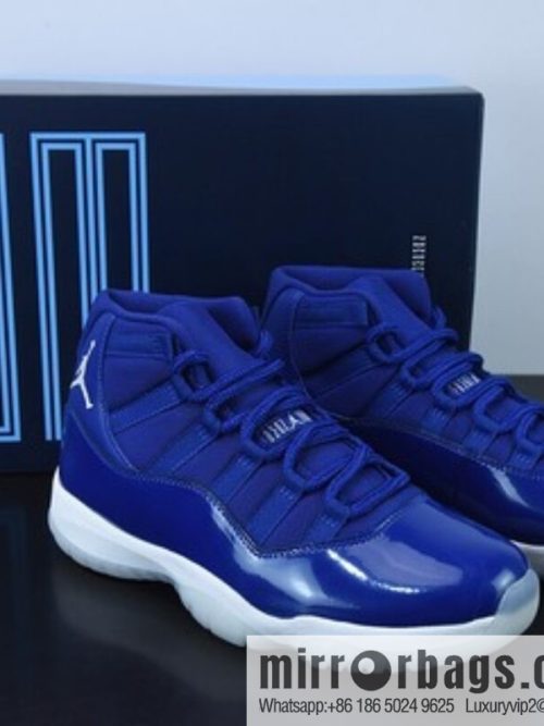 Jordan 11 Retro \"Midnight Navy White\" Jordan 11 generation midnight blue, white and blue high-top basketball shoes, item number: AT7802-115