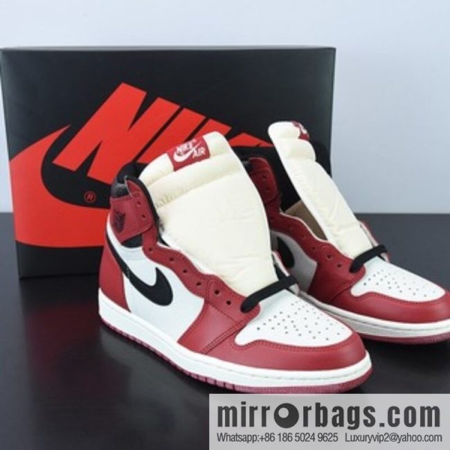 Air Jordan 1 Retro High OG \"Chicago Reimagined\" Old Chicago High Top sneakers SKU: DZ5485-612