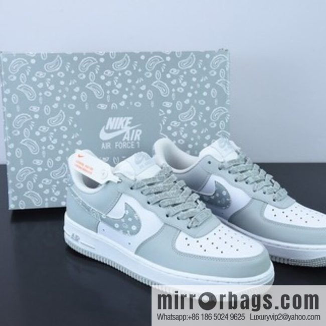 Nike Air Force 1 Low \'07 gray and white cashew flower color scheme Air Force One low help item number: XM6321-736