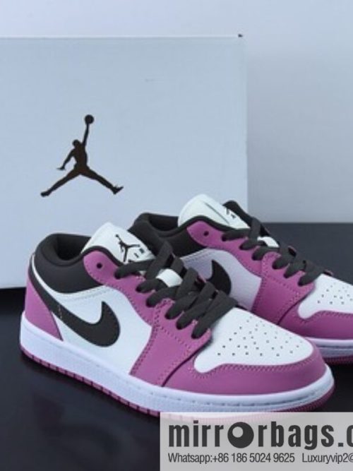 NK Air Jordan 1 Low AJ1 Joe 1 white pink black hook, low-top casual board shoes, item number: DC1767-160