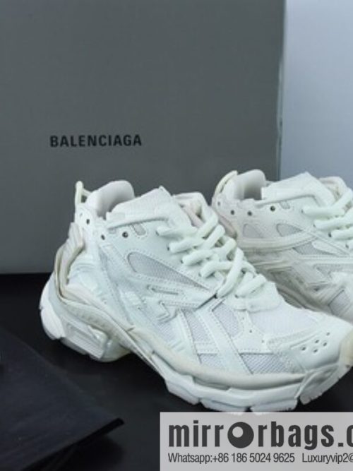 BALENCIAGA Runner Sneaker \"White/Orange/Black\" Jogging Series Low Top Vintage Trend
