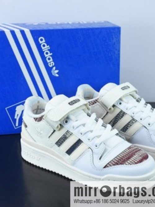 Adidas Clover Originals Forum 84 Low Roman series velcro low-top Vintage lace-up versatile casual sports shoes \"GX2174