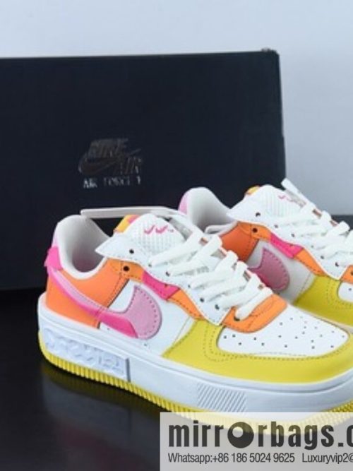 Nike Wmns Air Force 1 Fontanka \"White Iridescent\" Air Force, Misplaced Deconstruction Series Low Top, Item Number: Dx2675-100
