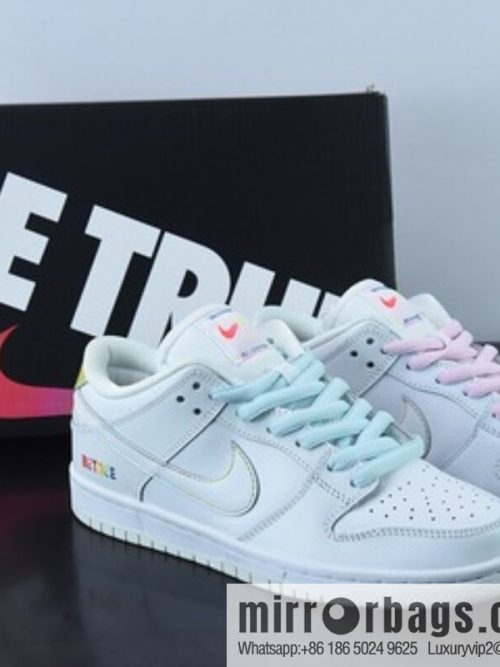 SB Dunk Low \"Be True\" Slam Dunk Series Low Help Casual Sports Skateboard Shoes \"White Rainbow Light Changing\" Item Number: DR4876-100