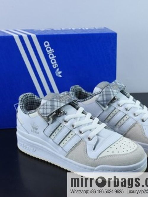 Adidas Originals Forum 84 Low grey and white plaid low-top casual board shoes, item number FZ5627