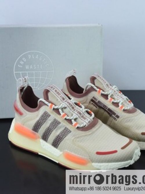 Adidas Adidas NMD_V3 Boost \"OG White\" Flying Weaving Low Top Popcorn Cushioning Versatile Casual Sports Running Shoes \"GW3057