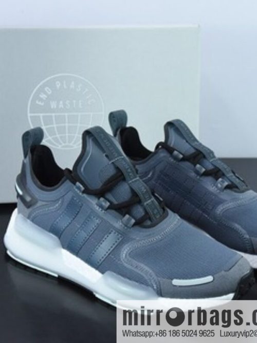 Adidas Adidas NMD_V3 Boost \"OG White\" Flying Weaving Low Top Popcorn Cushioning Versatile Casual Sports Running Shoes \"Grey Green\" GZ4353