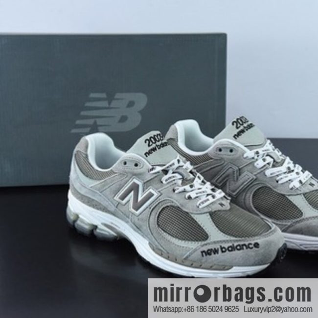 New Balance ML2002 Series Vintage Daddy Style Unisex Casual Shoes Couple Versatile Jogging Shoes Sports Men\'s Shoes Women\'s Shoes ML2002RV