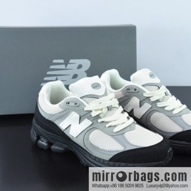 New Balance ML2002 Series Vintage Daddy Style Unisex Casual Shoes Couple Versatile Jogging Shoes Sports Men\'s Shoes Women\'s Shoes ML2002RBA