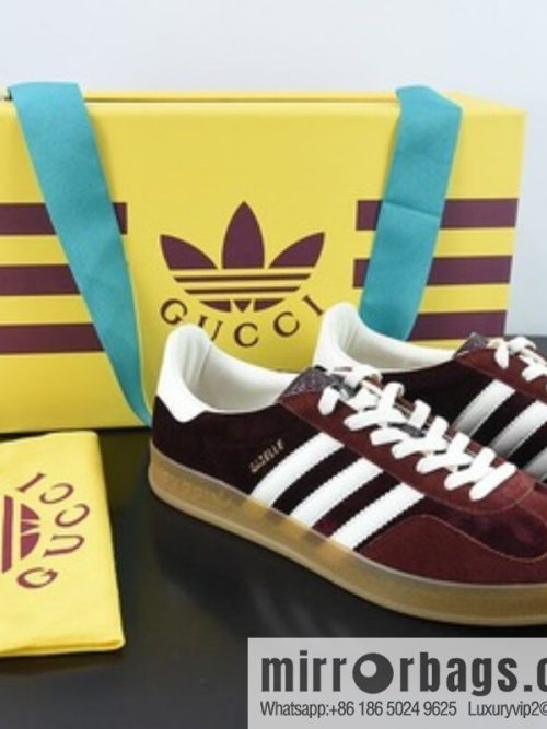 Adidas originals x Gucci Gazelle Adidas Gucci joint classic casual shoes Code: GTI1C