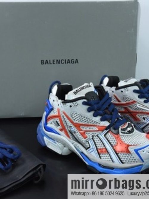 BALENCIAGA Runner Sneaker \"Light Blue/Beige\" Jogging Series Low Top Vintage Wild Running Trend Daddy Style Versatile Leisure Sports Jogging Shoes 677403 W3RB2 9744