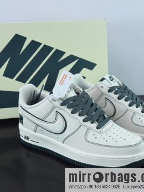 Undefeated x Nike Air Force 1 Low Meter Green, Air Force One Low Order Number: UN3699-066