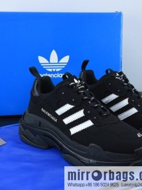 Balenciaga x Adidas Clover Triple S Daddy Shoes, Balenciaga sneakers