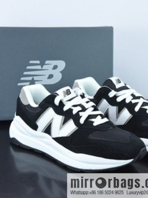 New Balance M5740CB New Balance, Navy Blue Vintage Casual Jogging Shoes
