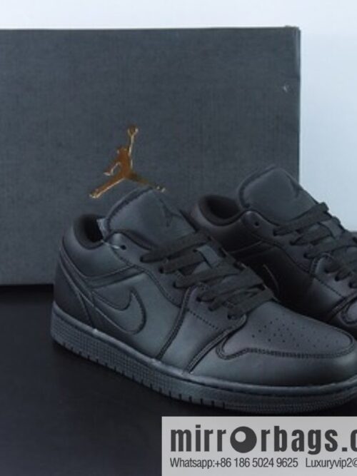 o_1gffs06u8mj0pvf1n771gpnggr18f-800x800kkji3a4exxs55864_20250718235326.jpg Air Jordan AJ1 Low Top Series, Pure Black, Item Number: 553558-093
