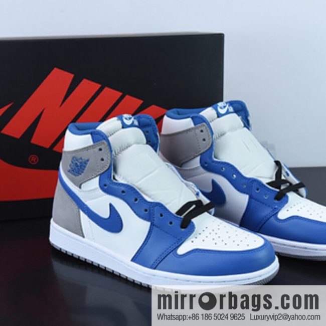 Air Jordan AJ1 Retro High new color scheme \"white gray blue\" high-top Unisex basketball shoes of the same style, item number: DZ5485-410