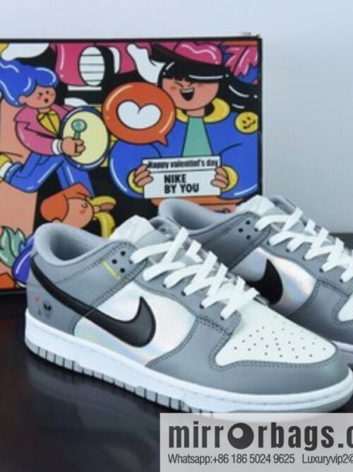 o_1gg9m1j9p1a7bqnjoi91sftkeh1j-800x800etk3uwxfcw453210_20250718232209.jpg Nike By You SB Dunk Low Retro SP Dunk Series Low Help Leisure Sports Skateboard Shoes \"Dark Grey Black Color Holographic Alien\" Item Number: CV0811-020