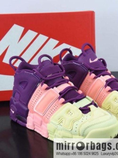 Nike Air More Uptempo (GS) Violet Unisex sneakers of the same style item number: AV8237-800